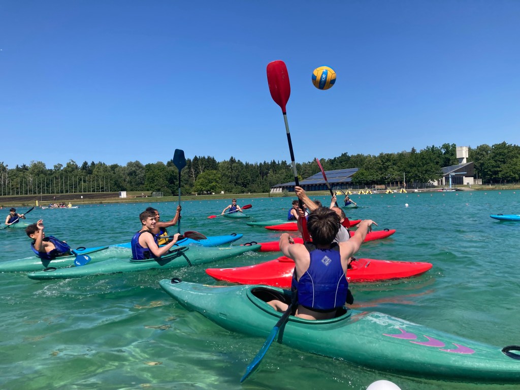 Ausflug der Klasse 9b und 9c zur Ruderregattastrecke Oberschleißheim
